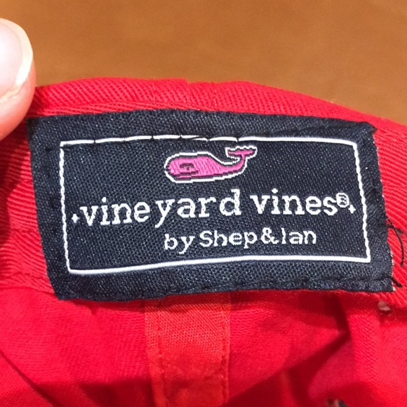 Vineyard Vines hat - Picture 3 of 3